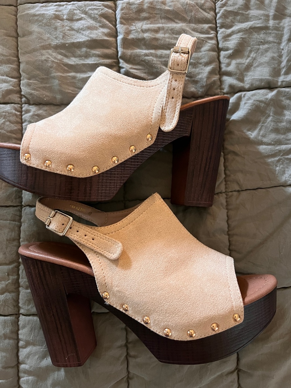 NEW/NO BOX - Beige Suede Platform Heels with Wood Block Heel - Women's